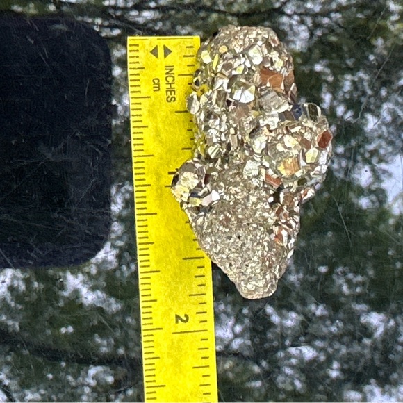 Genuine 239.00 Cts Pyrite Druzy - Picture 12 of 16